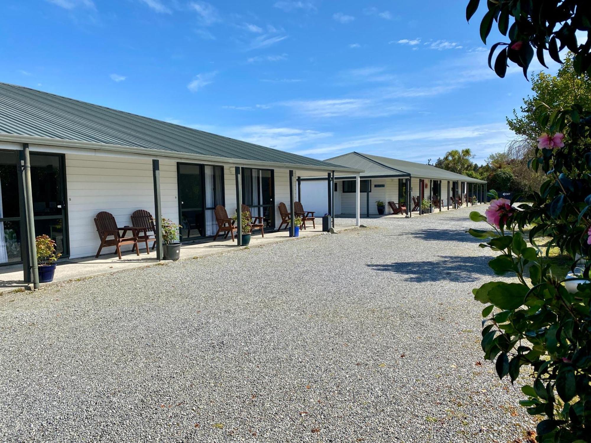 Heritage Park Lodge Haast Εξωτερικό φωτογραφία