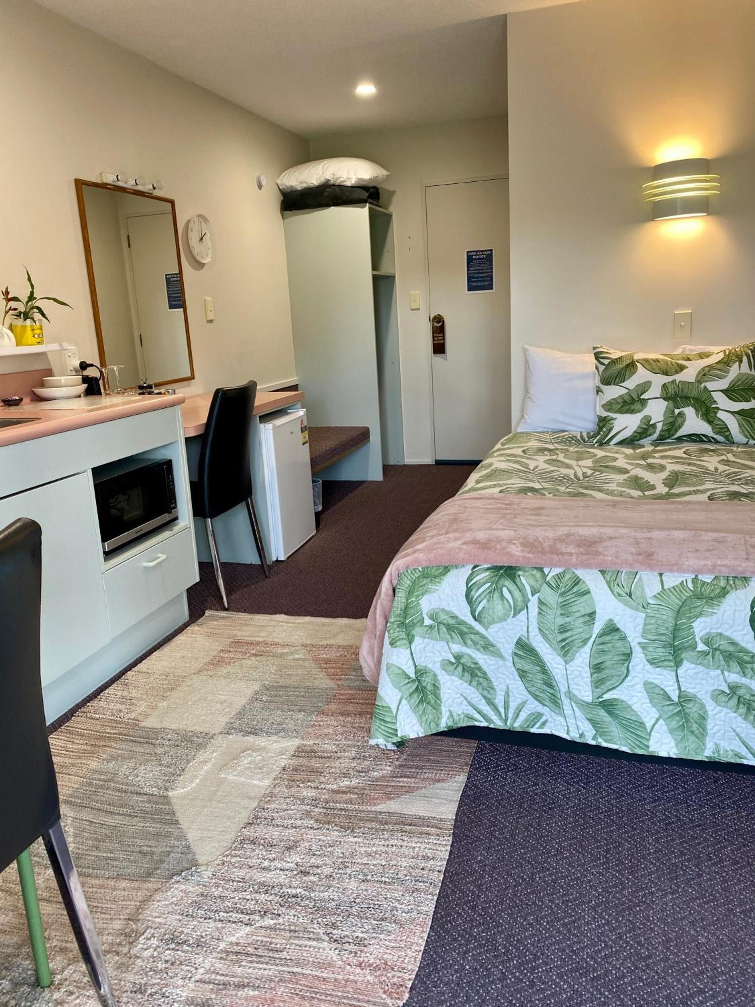 Heritage Park Lodge Haast Εξωτερικό φωτογραφία