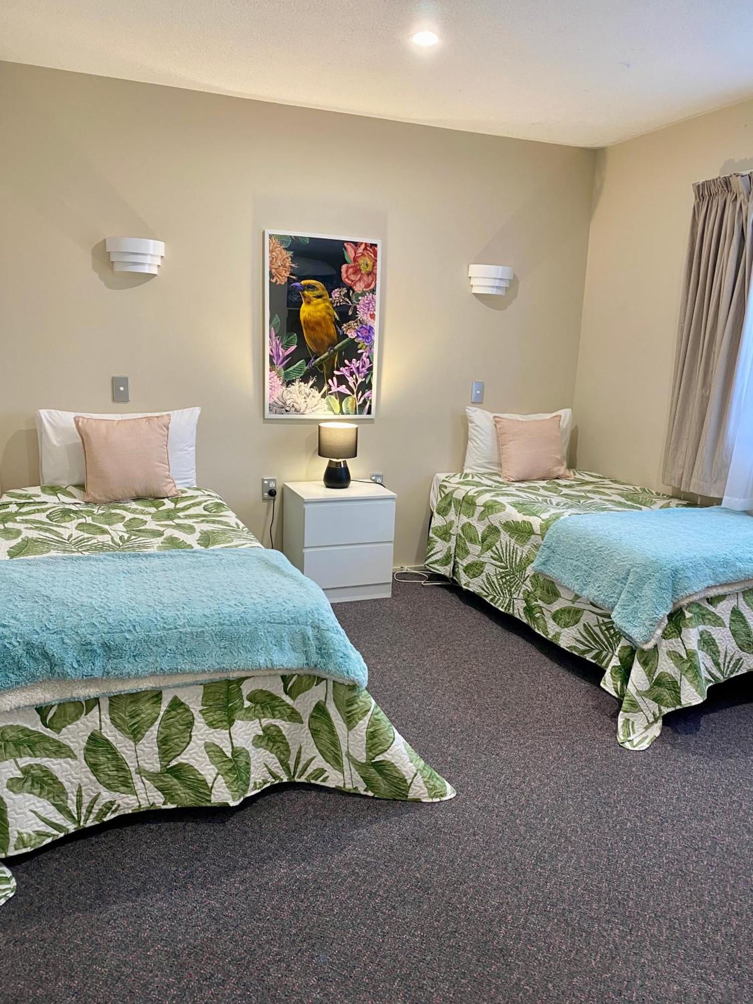 Heritage Park Lodge Haast Εξωτερικό φωτογραφία