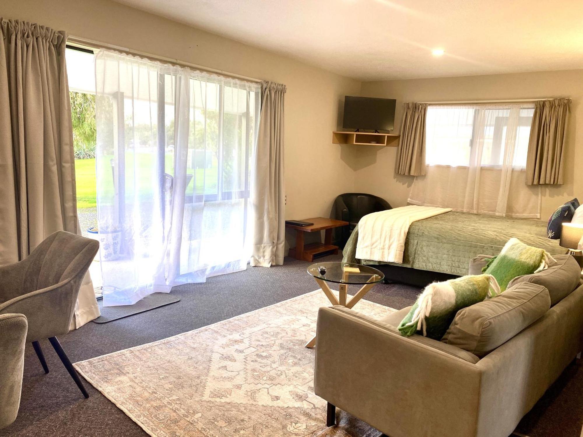 Heritage Park Lodge Haast Εξωτερικό φωτογραφία