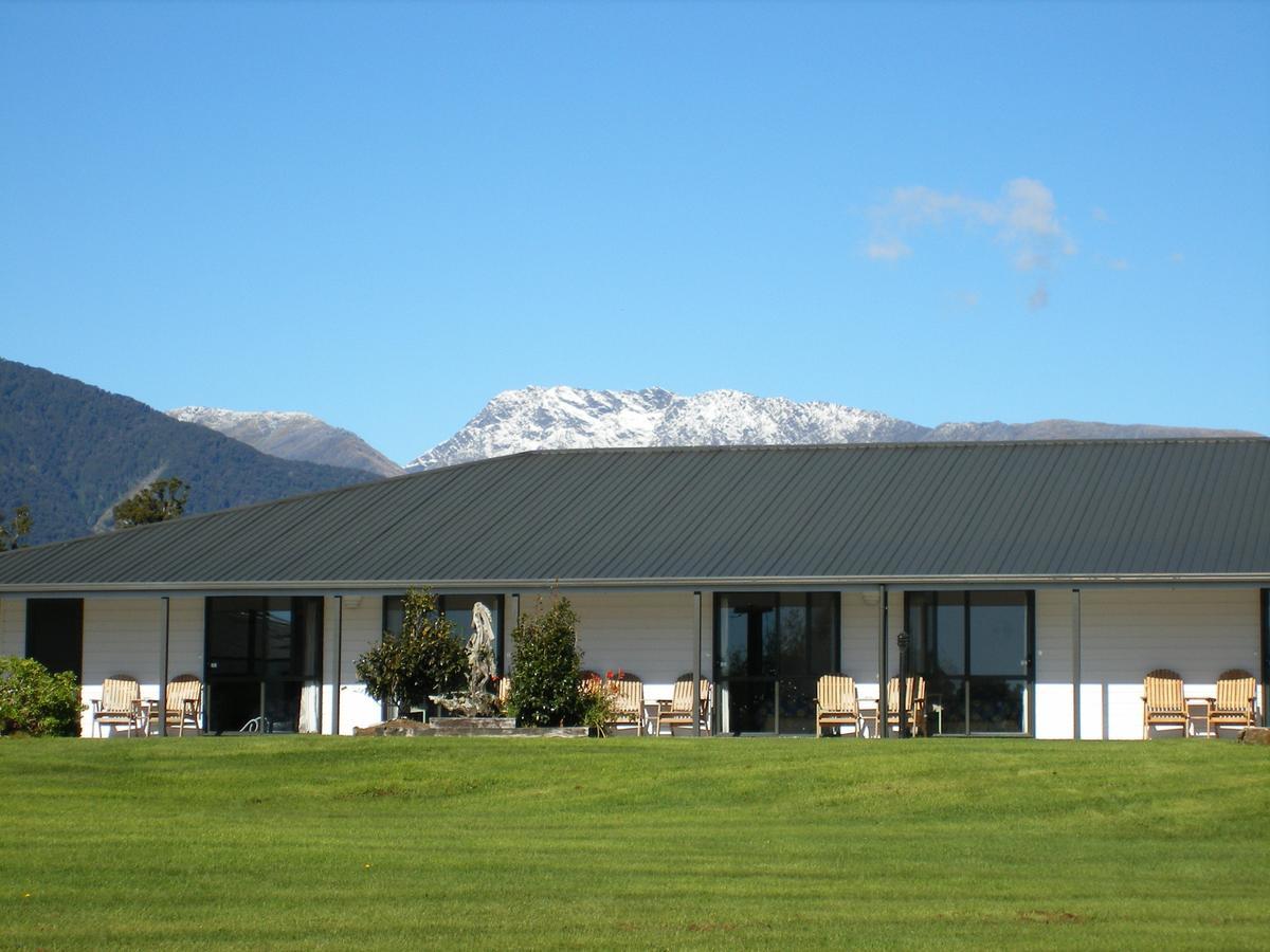 Heritage Park Lodge Haast Εξωτερικό φωτογραφία